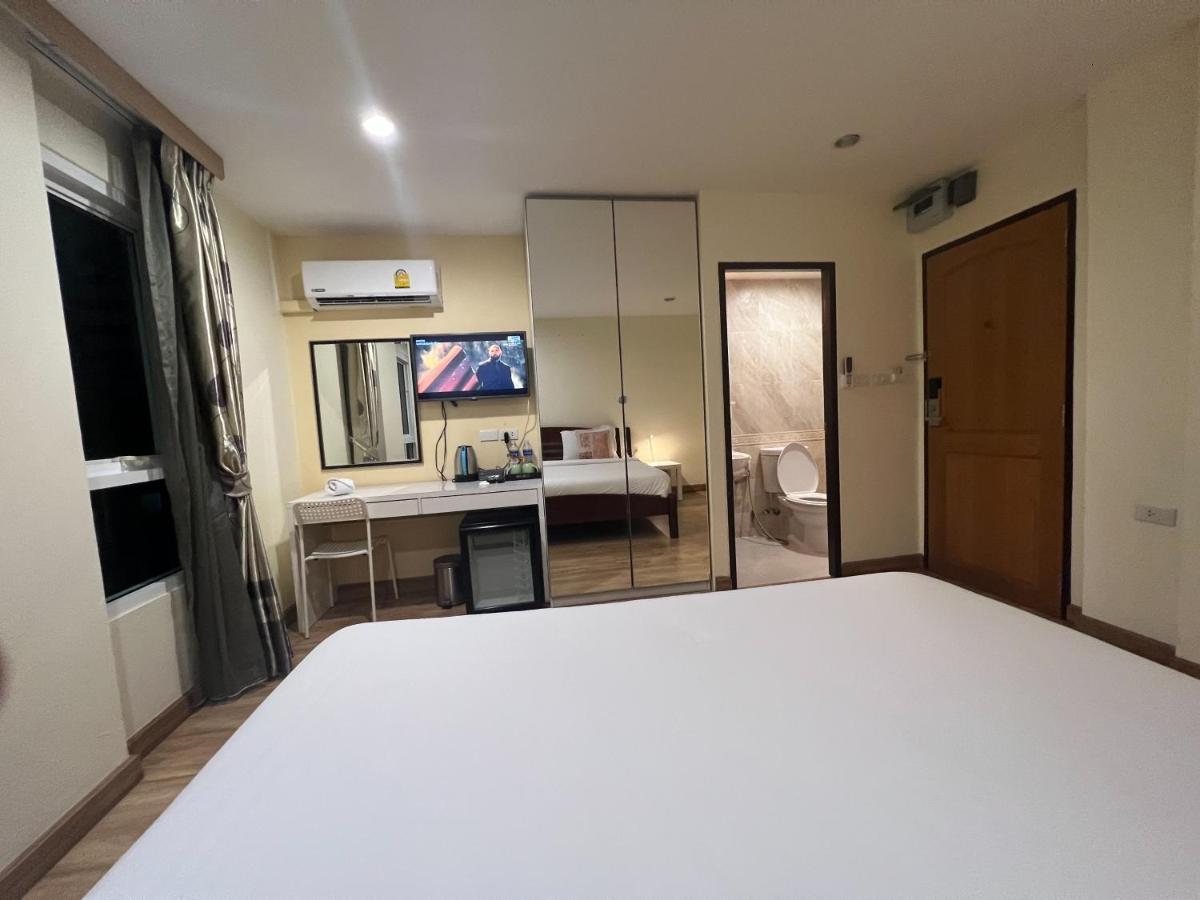בנגקוק V Check Inn Sukhumvit 22 מראה חיצוני תמונה