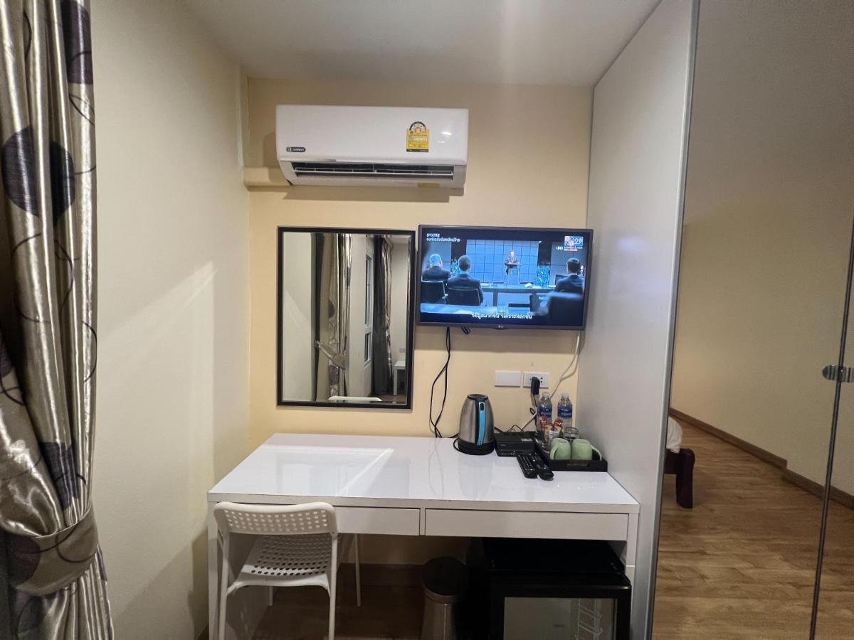בנגקוק V Check Inn Sukhumvit 22 מראה חיצוני תמונה