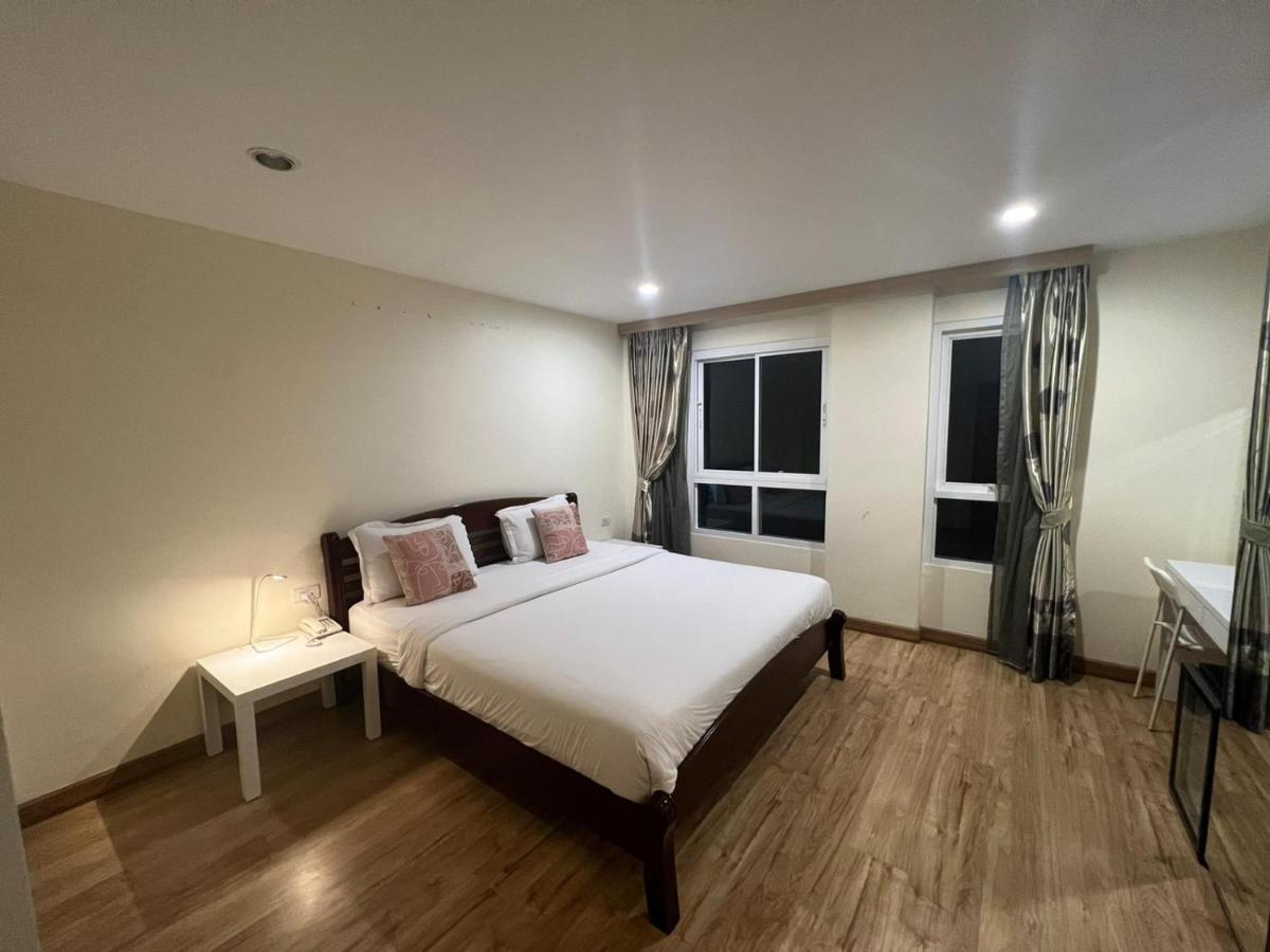 בנגקוק V Check Inn Sukhumvit 22 מראה חיצוני תמונה
